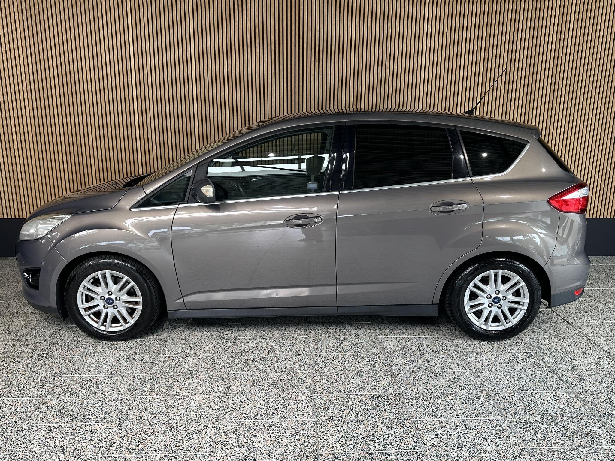 Ford C-Max 1.6 EcoBoost Titanium Panorama dak | Stoelverwarm, Auto's, Voorwielaandrijving, Gebruikt, 4 cilinders, Leder