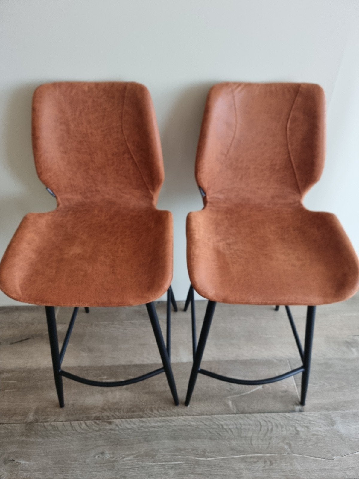 2 bar stoelen met voetensteun, Ophalen, Met voetsteun, 60 tot 90 cm, Zo goed als nieuw