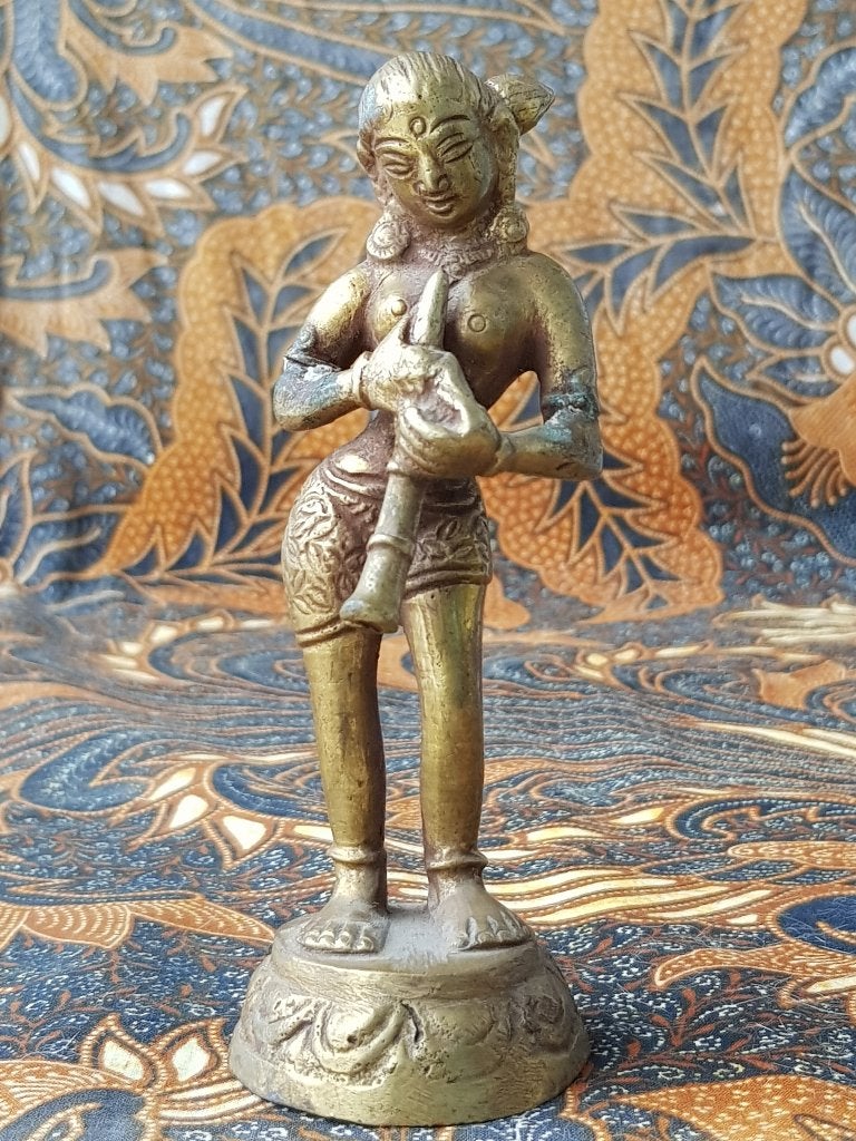 Mooi antiek Devi beeldje uit India van brons 13,3 cm., Antiek en Kunst, Handgemaakt, India, Ophalen of Verzenden, Brons