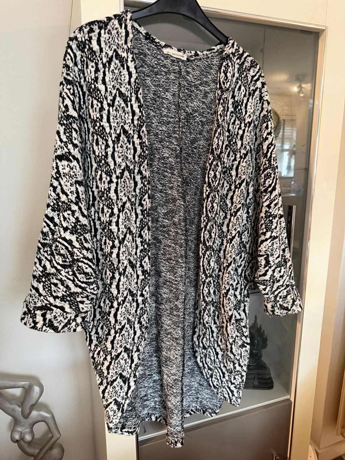 Zwart-wit vest met patroon, maat M 24 Colours, Kleding | Dames, Ophalen of Verzenden, Zo goed als nieuw, Maat 38/40 (M), Zwart
