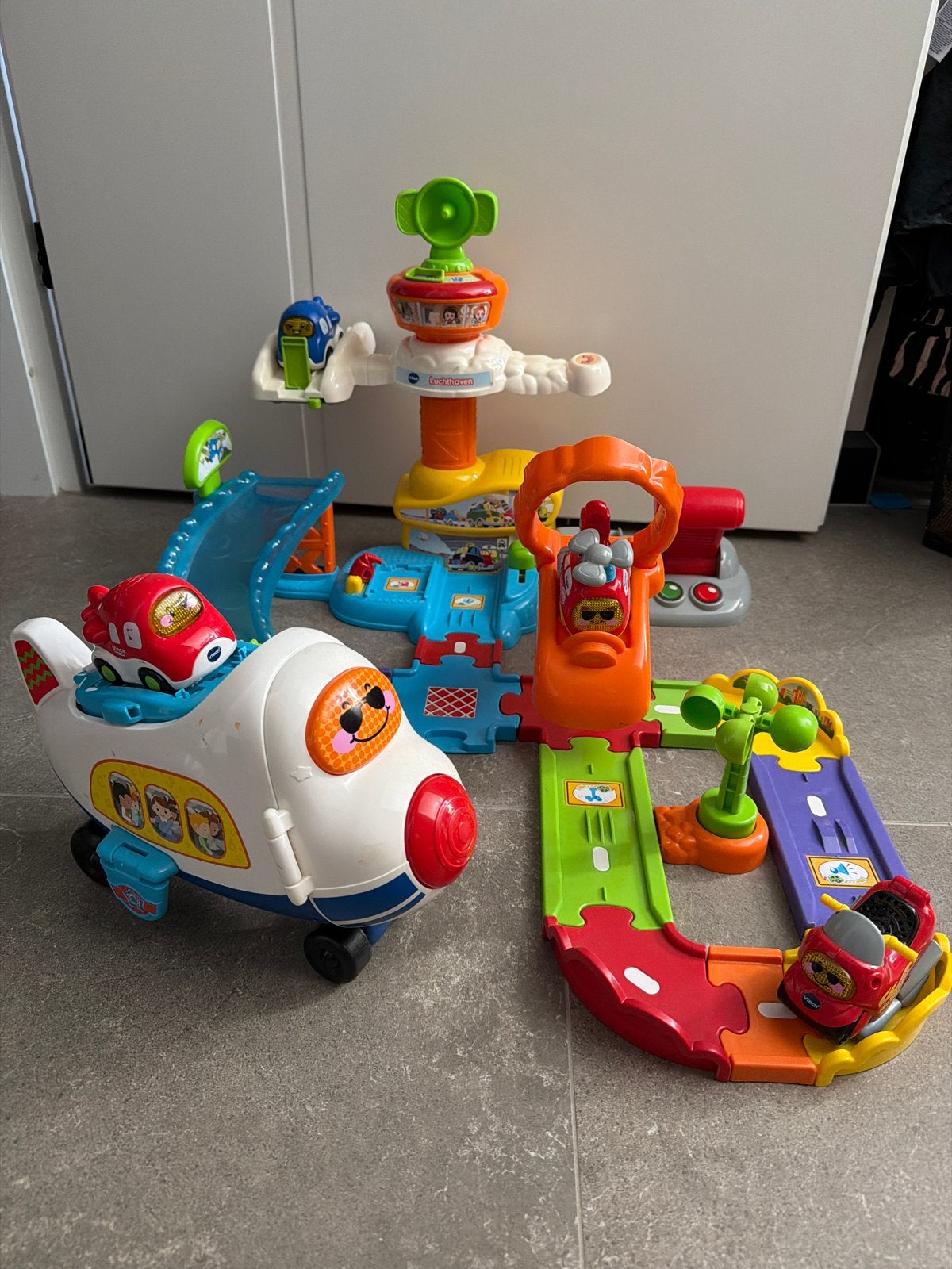 VTech Toet Toet Auto's Luchthaven en Vliegtuig Speelset, Ophalen of Verzenden, Gebruikt, Bouwen, Met geluid