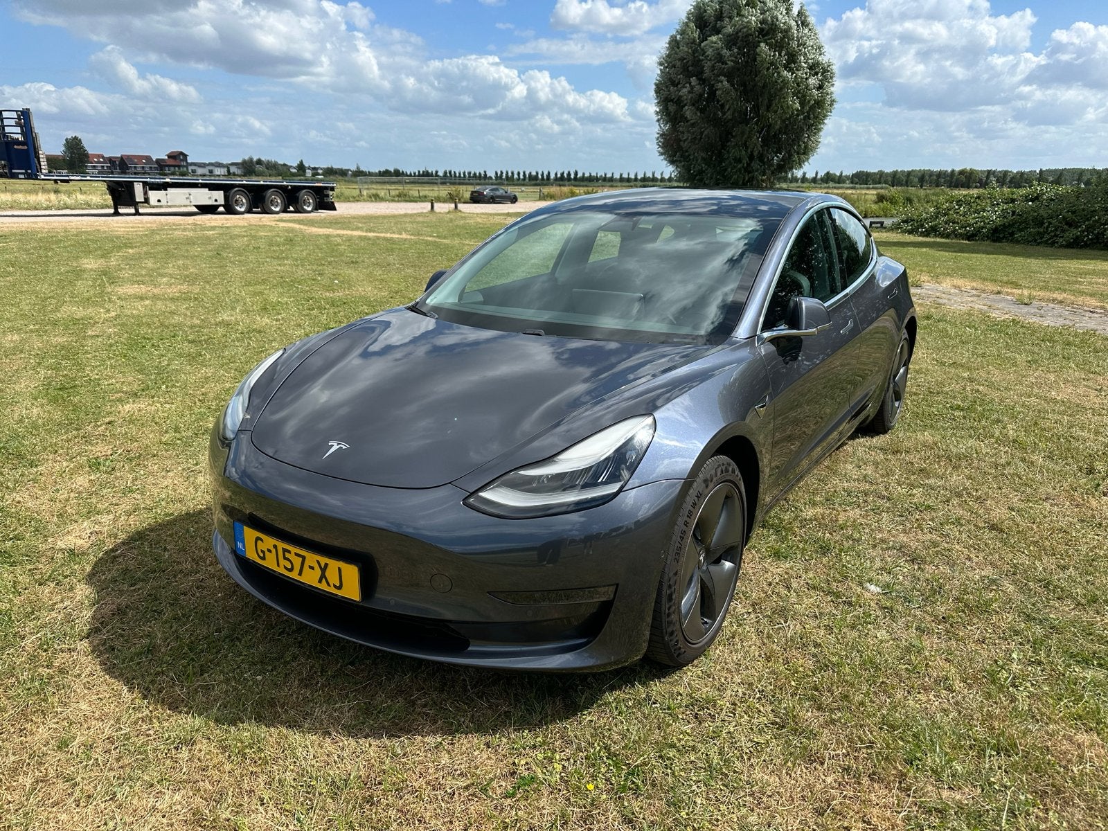 Tesla Model 3 Long Range AWD - 2019 -Trekhaak, Automaat, 1831 kg, Origineel Nederlands, Elektrisch