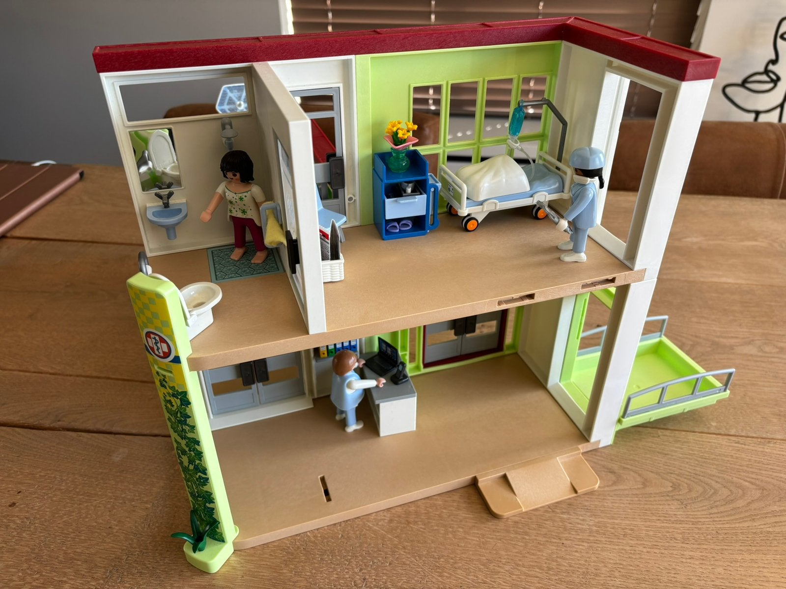 Playmobil Modern ziekenhuis 71615, Ophalen, Zo goed als nieuw