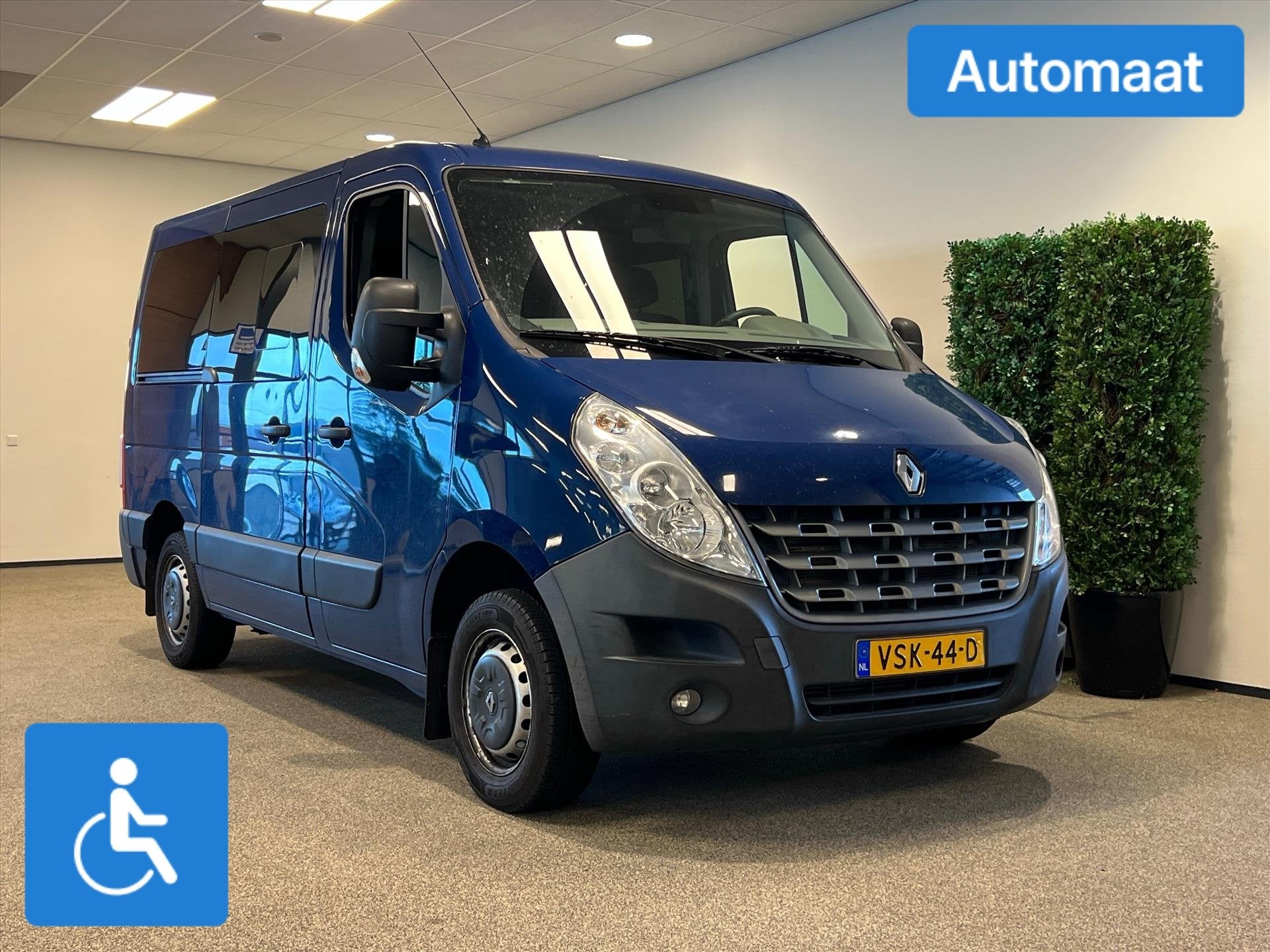 Renault Master L1H1 Rolstoelbus Automaat (airco), Auto's, Gebruikt, Zwart, 4 cilinders, 2299 cc