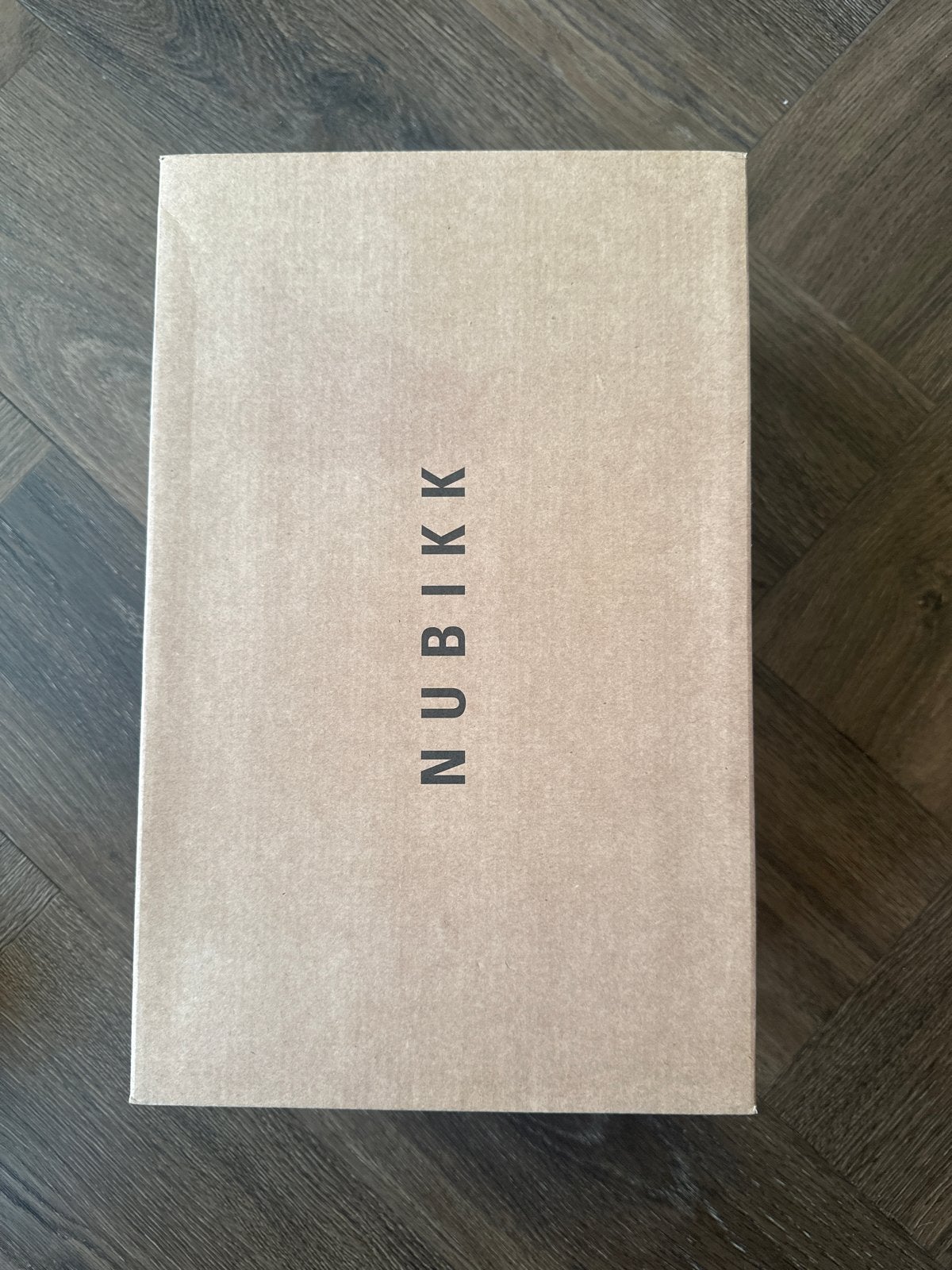 Nieuwe Nubikk sneakers - Maat 38 en 39- Beige suède, Ophalen of Verzenden, Nieuw, Beige, Sneakers of Gympen