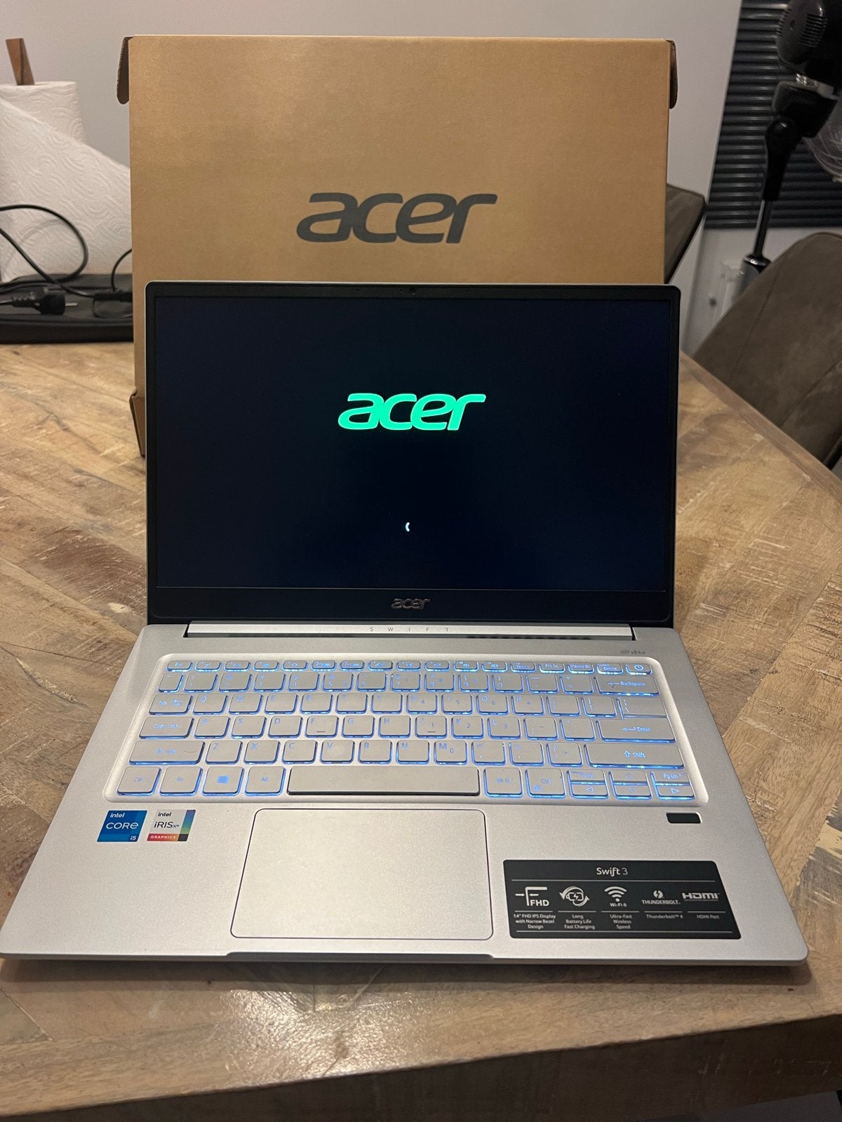Acer Swift 3 - Intel Core i5 - Zo goed als nieuw, Computers en Software, Windows Laptops, Met videokaart, 2 tot 3 Ghz, Qwerty