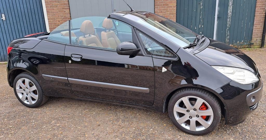Mitsubishi Colt 1.5 CZC 2006 Zwart Cabrio APK, Voorwielaandrijving, Stoelverwarming, 15 km/l, 4 cilinders