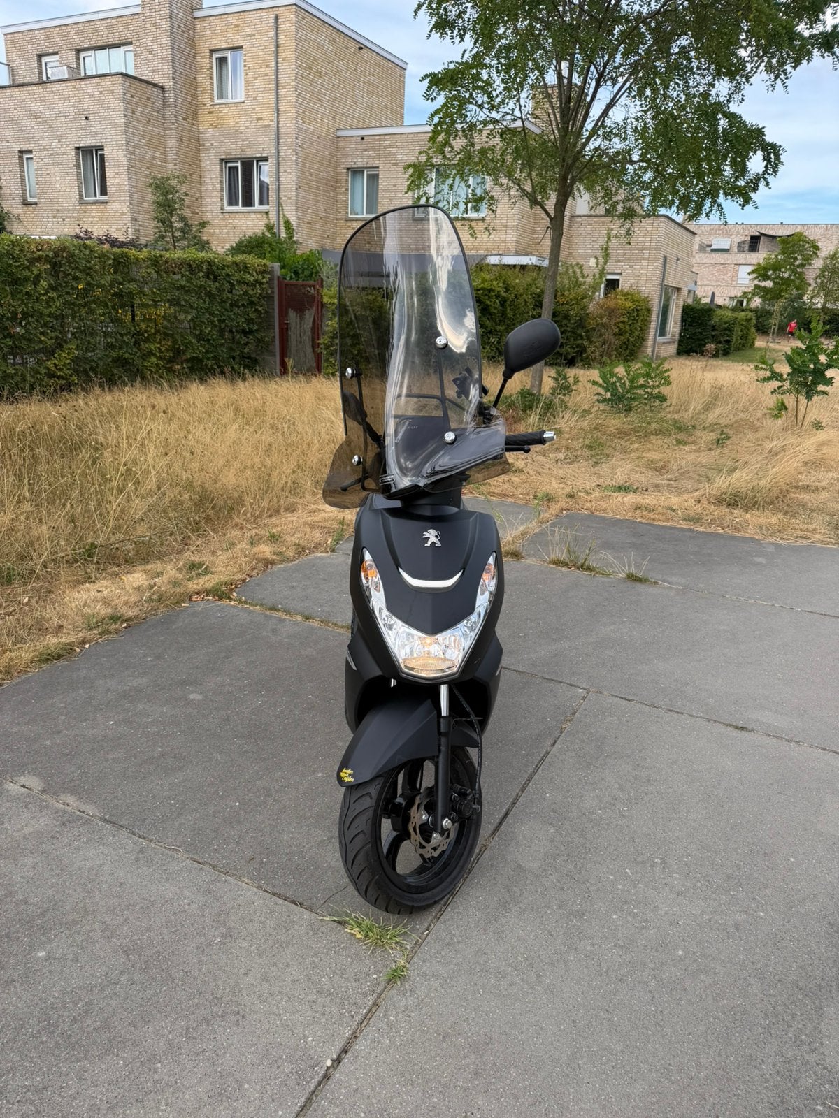 Peugeot Kisbee black edition 2023 – slechts 229 km!, Ophalen, Overige modellen, Maximaal 45 km/u, Zo goed als nieuw