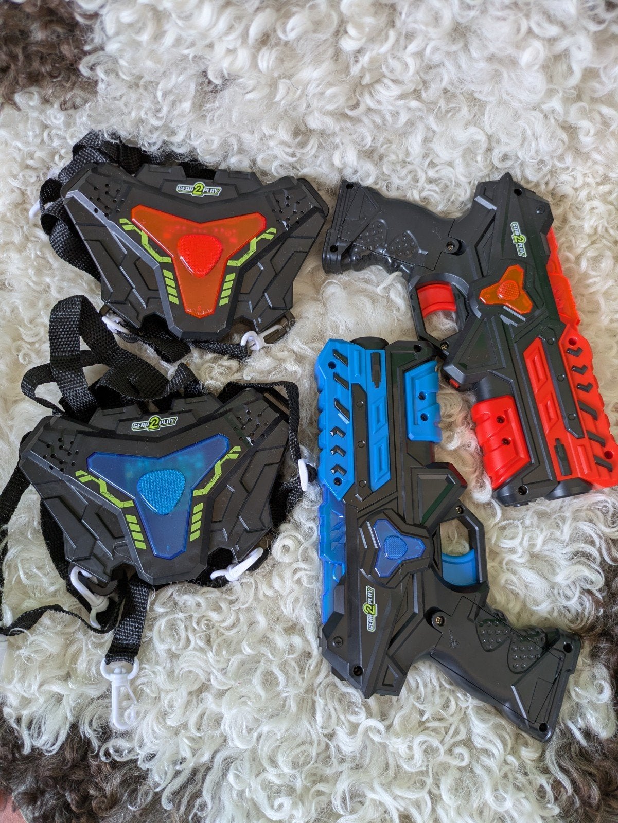 Lasergame set: 2 pistolen en 2 vesten, Ophalen of Verzenden