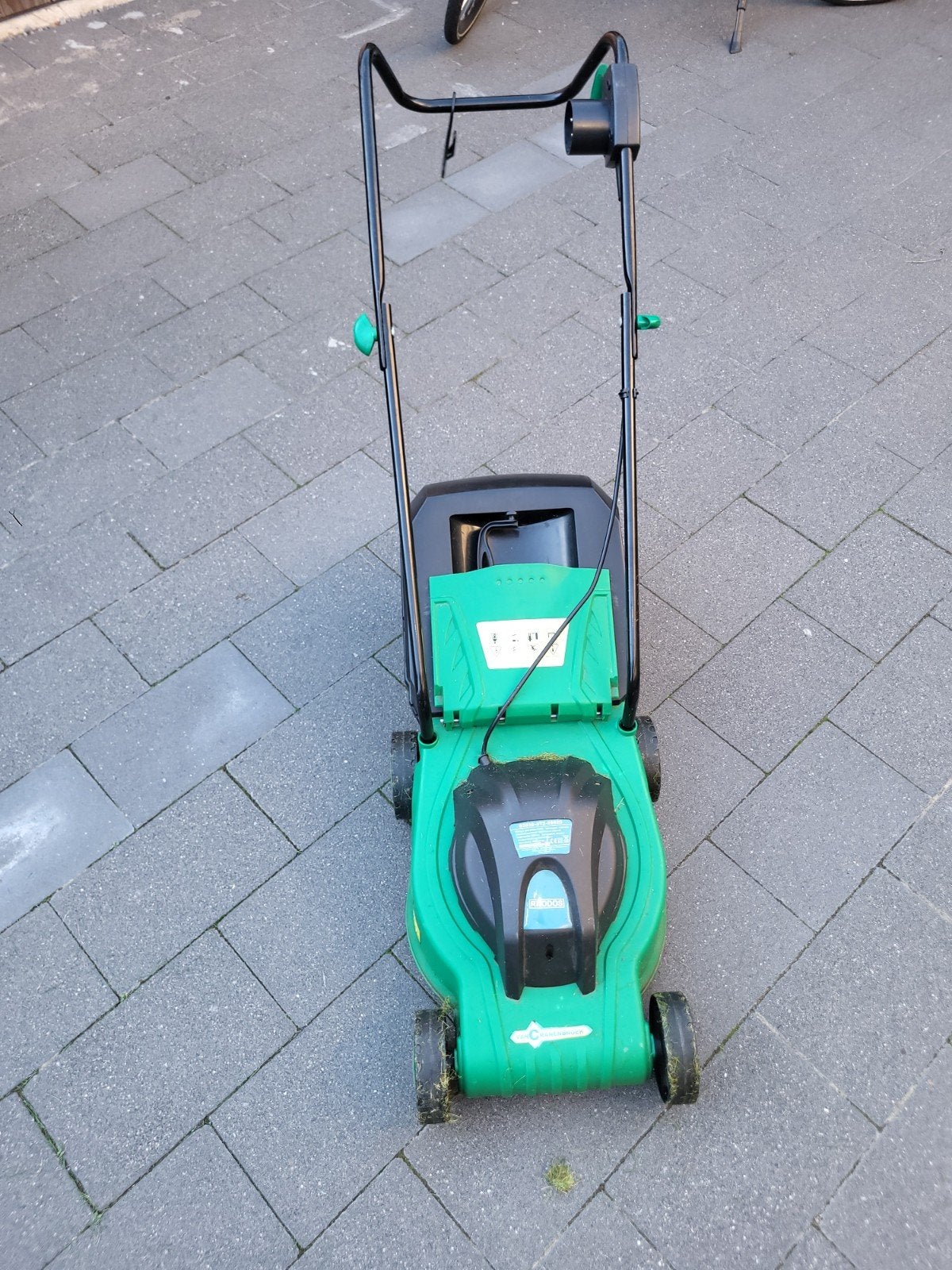 electrische grasmaaier, Ophalen, Cirkelmaaier, Rhodos, Elektrische grasmaaier