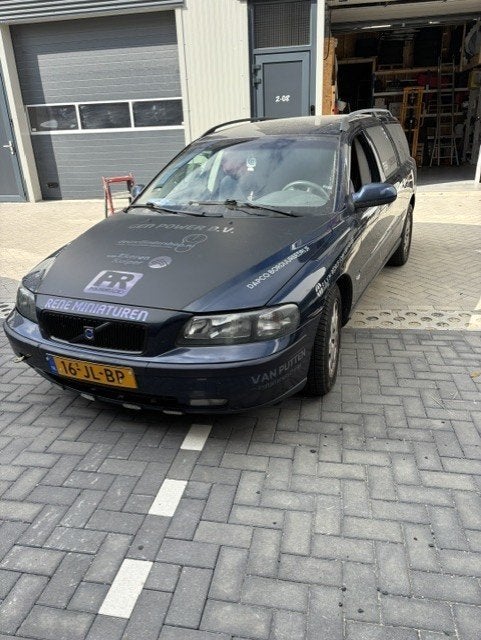 Volvo V70 2.4 140PK 2002 Blauw, Voorwielaandrijving, Stof, 1800 kg, Zwart