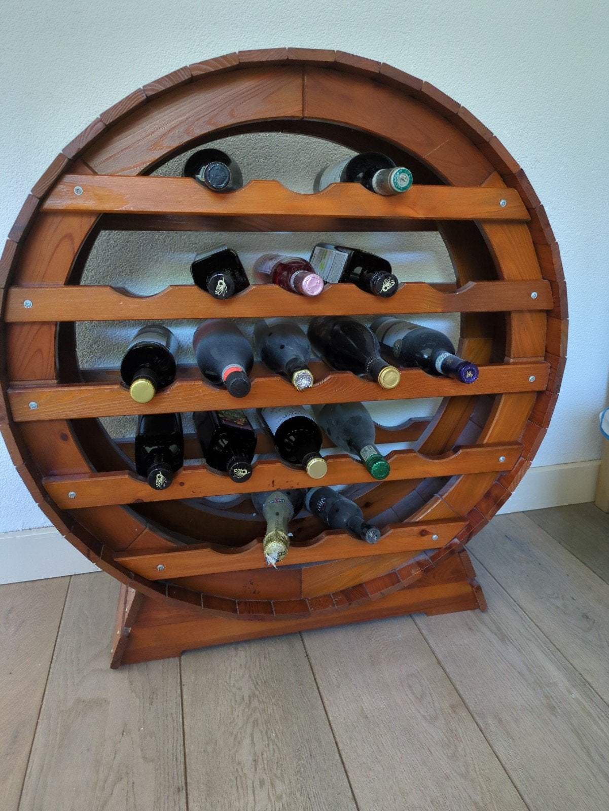Eiken houten wijnrek in de vorm van een vat, Ophalen, Zo goed als nieuw