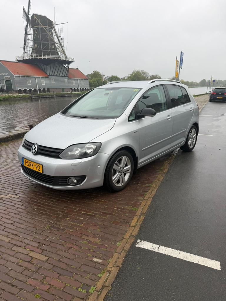 Volkswagen Golf Plus 2.0 TDI 103KW/140PK AUT Eu-5 2013 Grijs, Auto's, Euro 5, Zwart, 4 cilinders, Leder en Stof