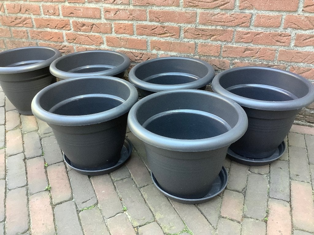 6 Elho bloempotten 35 cm doorsnee, Tuin en Terras, Kunststof, Gebruikt, Rond, Minder dan 40 cm