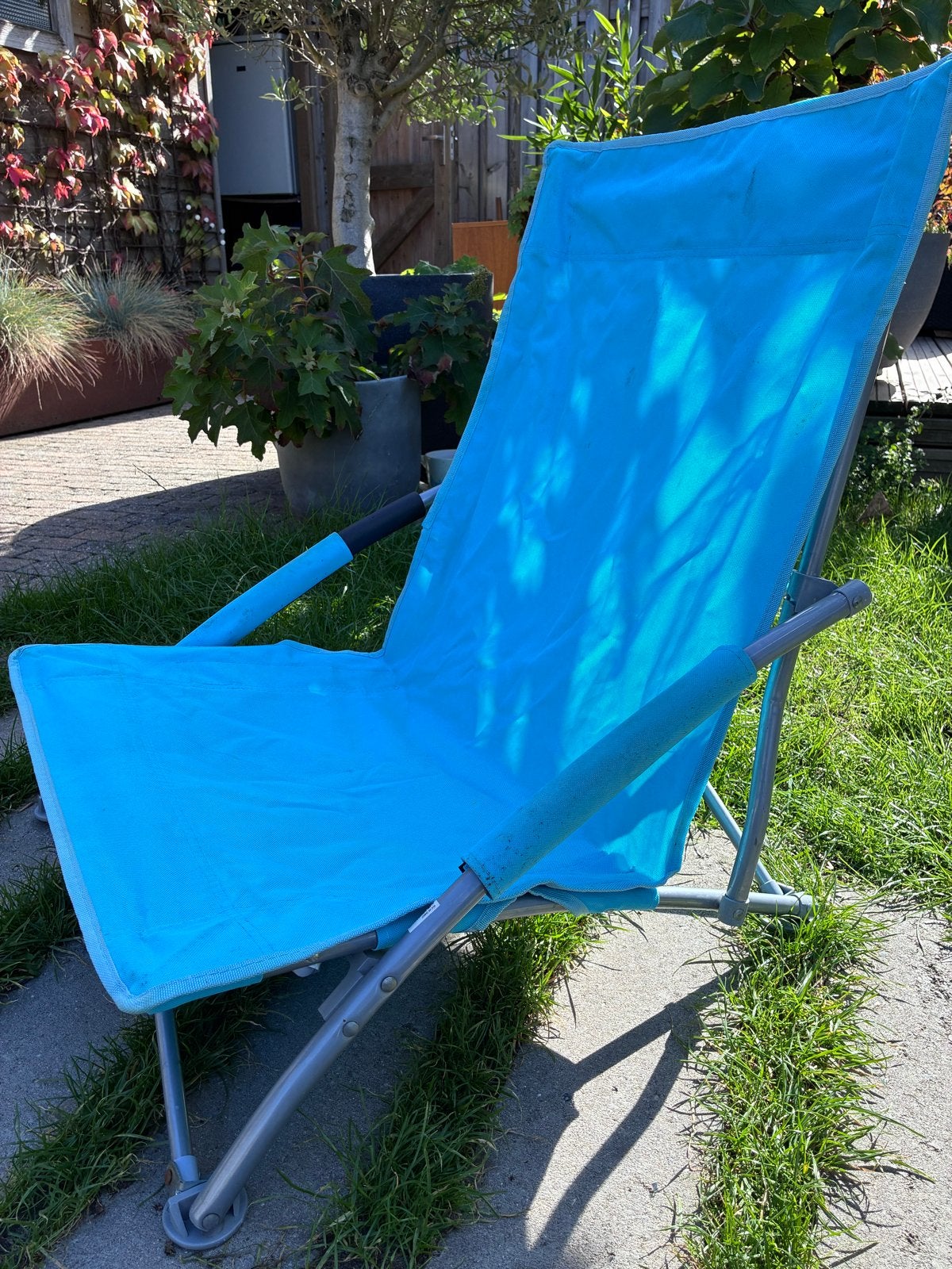Comfortabele blauwe strandstoel, Ophalen of Verzenden, Gebruikt, Campingstoel