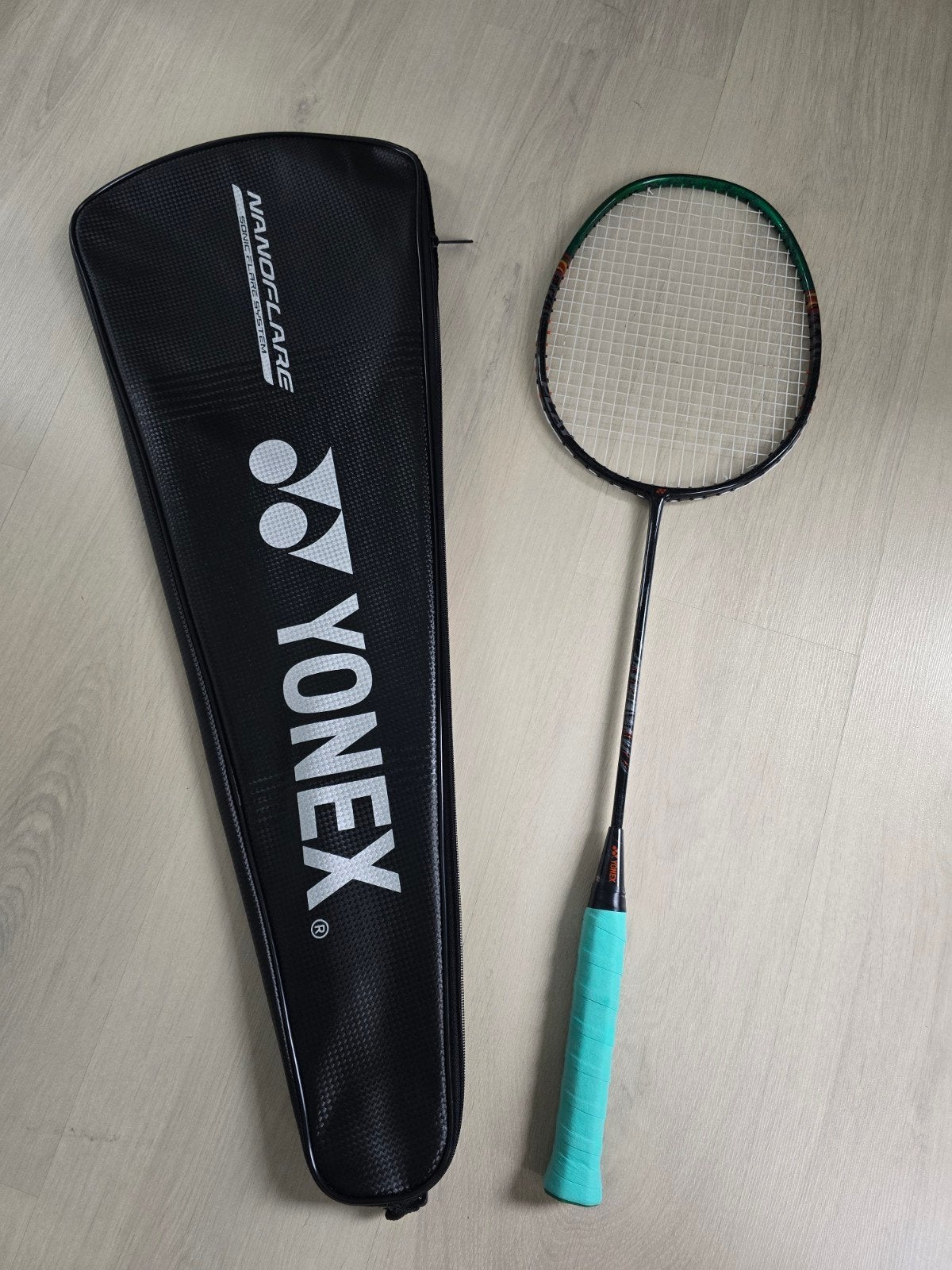 Yonex Astrox 99 Play (Black/Green), Ophalen of Verzenden, Zo goed als nieuw