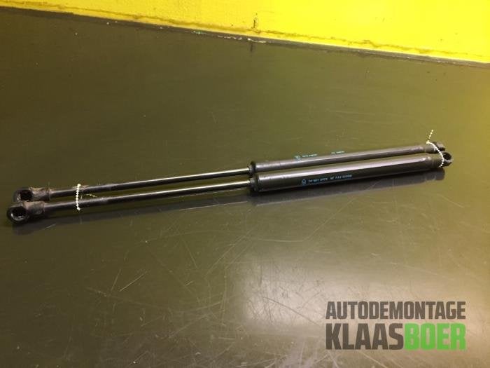 Set Gasdempers Achterklep van een Ford KA, Gebruikt, -, -, 6 maanden garantie