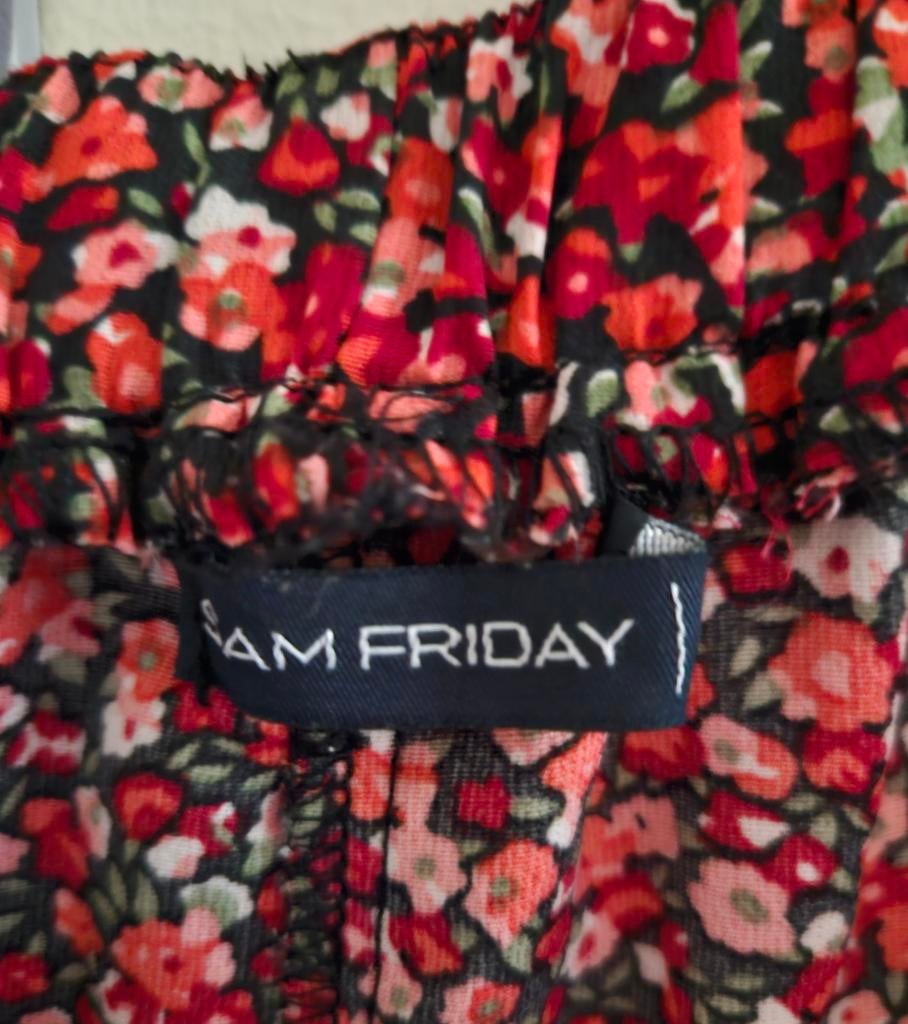 Rode bloemetjes rok SAM FRIDAY maat M/L, Ophalen of Verzenden, Rood, Vierkant