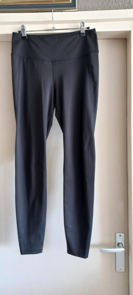 H&M Sport legging zwart, Kleding | Dames, Sportkleding, Ophalen of Verzenden, Zo goed als nieuw, Zwart, Fitness of Aerobics
