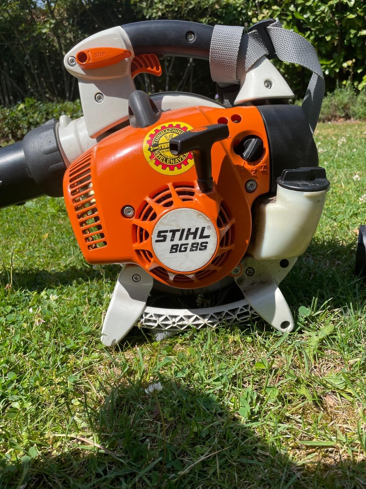 Stihl BG 86 D Bladblazer - Zeer weinig gebruikt, Ophalen, Zo goed als nieuw, Benzine, Handgedragen