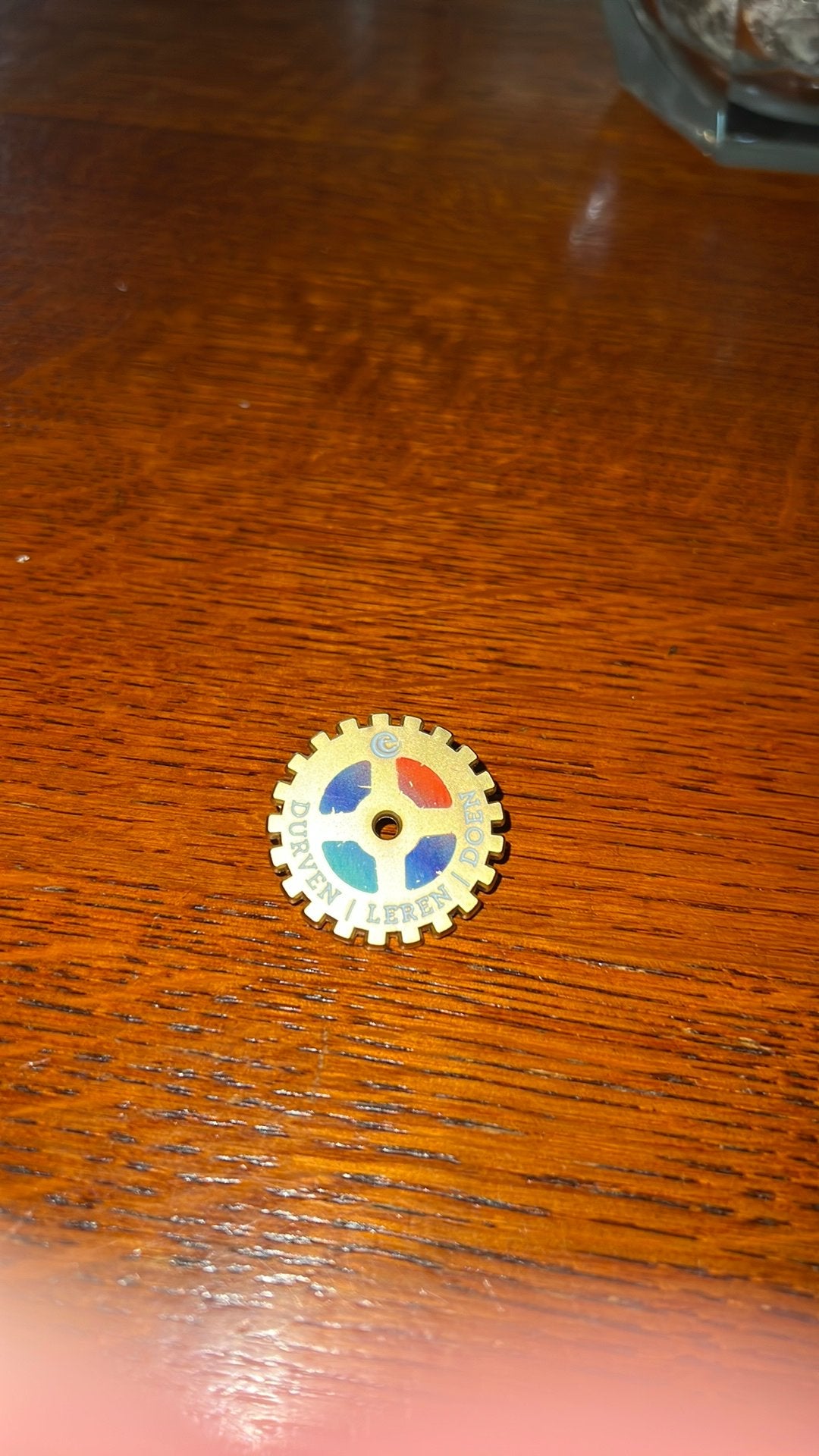 Efteling pin durven leren doen, Ophalen of Verzenden, Gebruikt, Button of Speldje