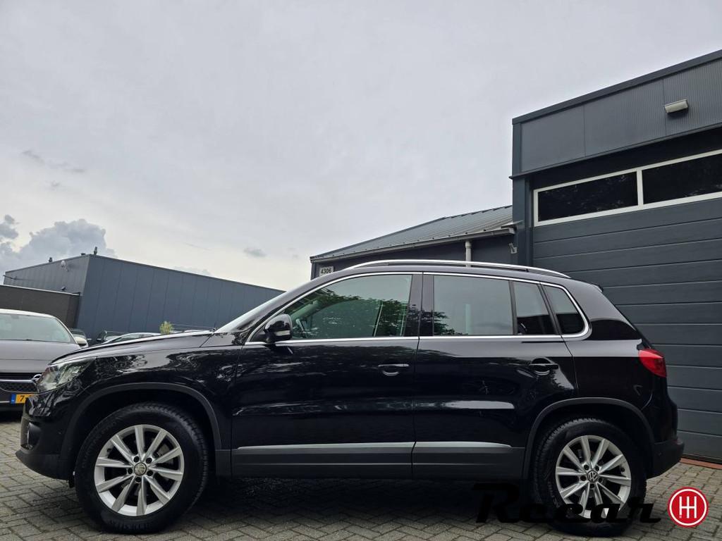 Volkswagen Tiguan - 2.0 TSI Sport&Style 4Motion/Dsg/ZeerMooi, Auto's, Volkswagen, Automaat, Euro 5, Gebruikt, 4 cilinders