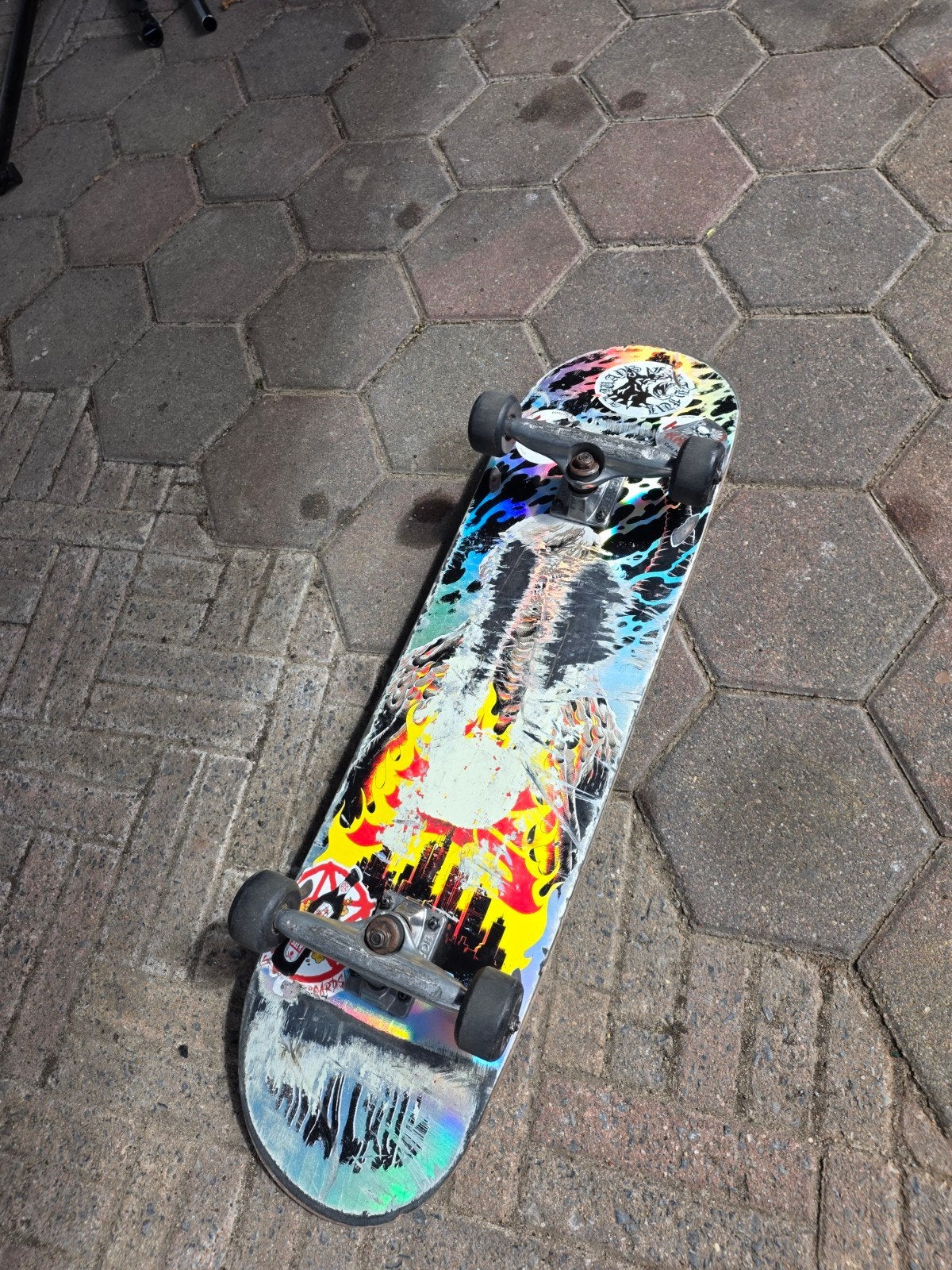 Custom Skateboard - Binnen geskate, amper gebruikt, Sport en Fitness, Skateboarden, Ophalen of Verzenden, Zo goed als nieuw, Skateboard