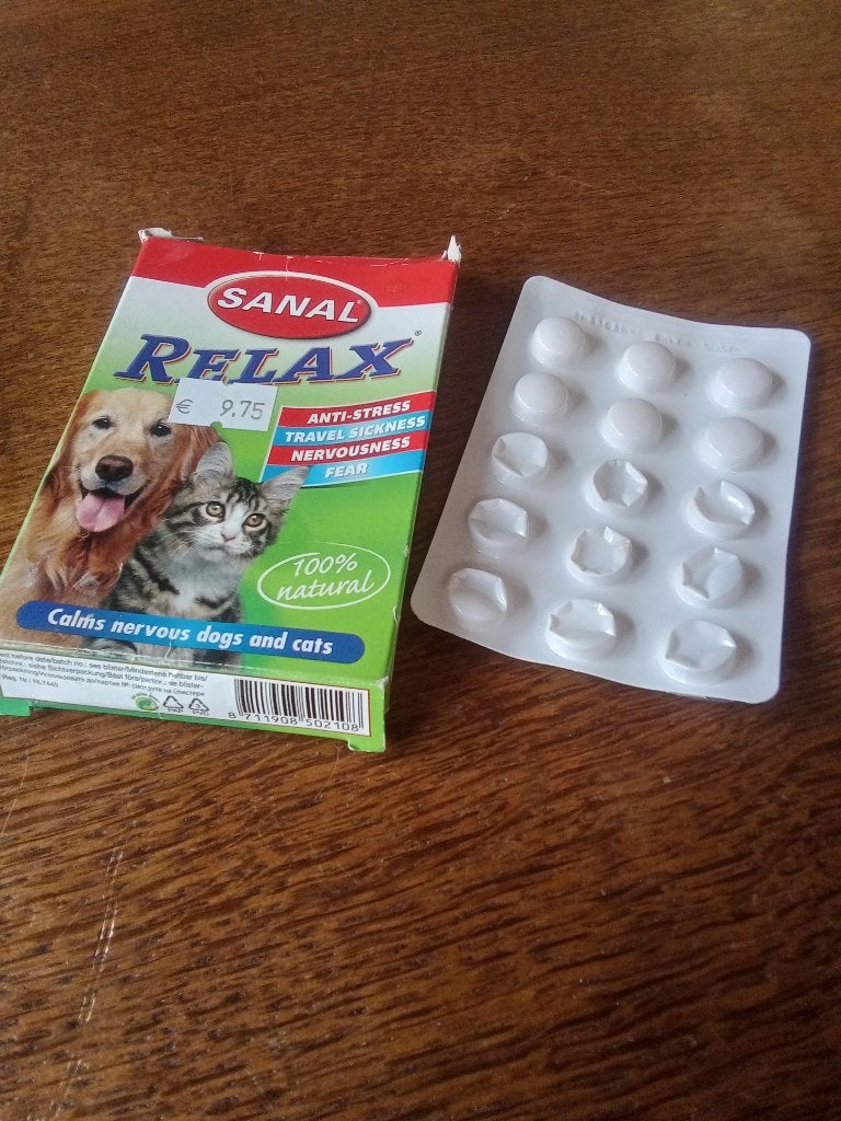 Relax anti stress voor hond of kat, Dieren en Toebehoren, Ophalen of Verzenden, Zo goed als nieuw