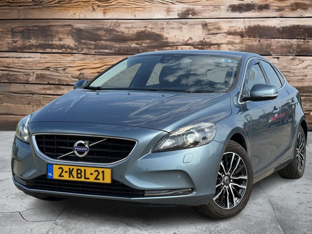 Volvo V40 1.6 T4 Summum |180PK|AUT|NAP|NL|LEDER| | Nieuwstaa, Gebruikt, Zwart, 4 cilinders, Bedrijf