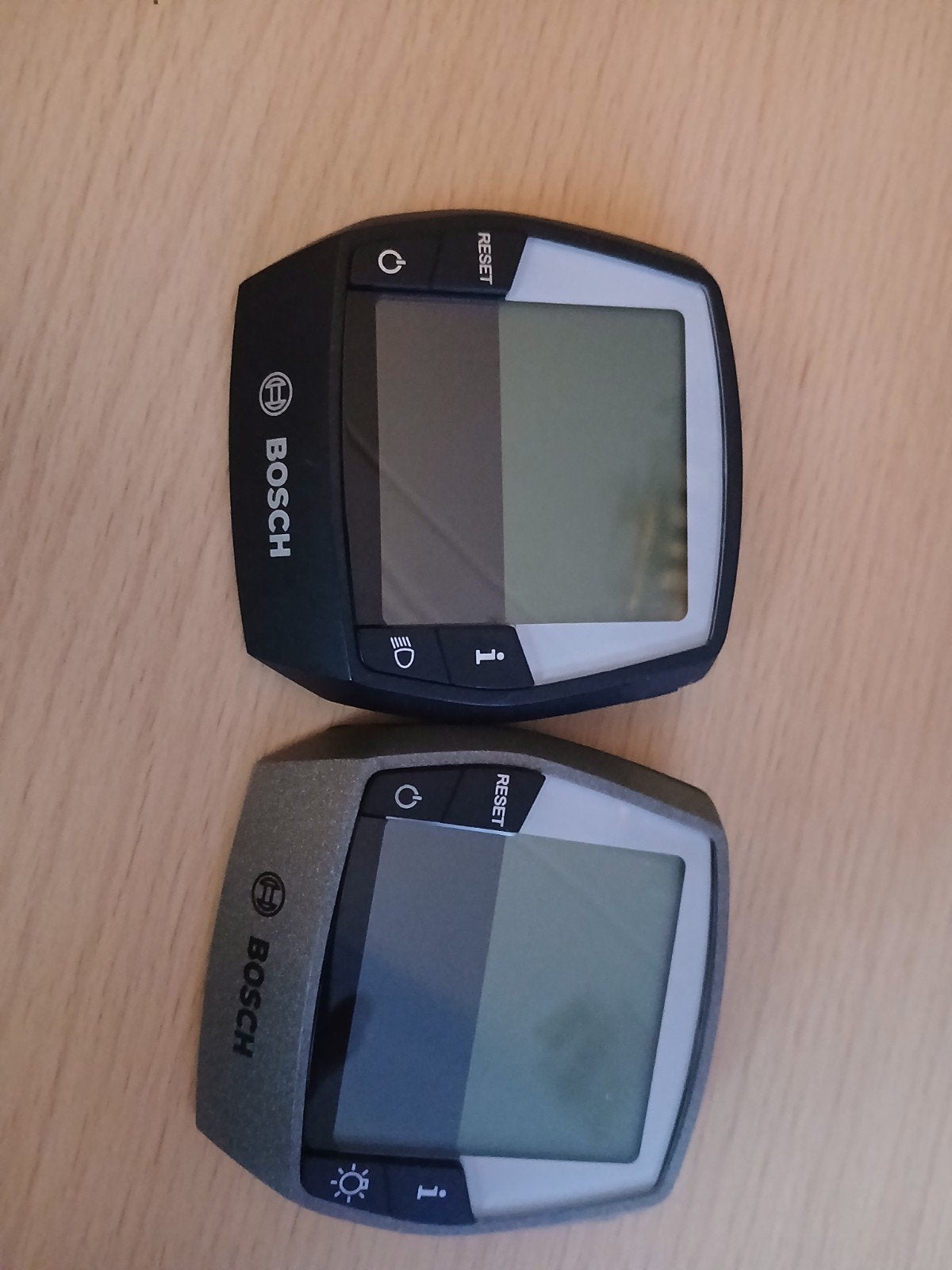 2 stuks Bosch Intuvia displays, Fietsen en Brommers, Fietsaccessoires | Fietscomputers, Ophalen of Verzenden