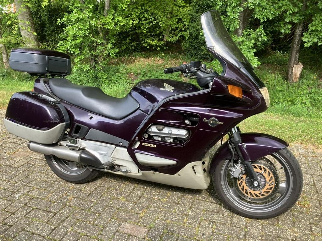 HONDA ST 1100 PAN EUROPEAN als fjr gtr 1300 1400 st, 1085 cc, HONDA, 4 cilinders, Motorrijbewijs A