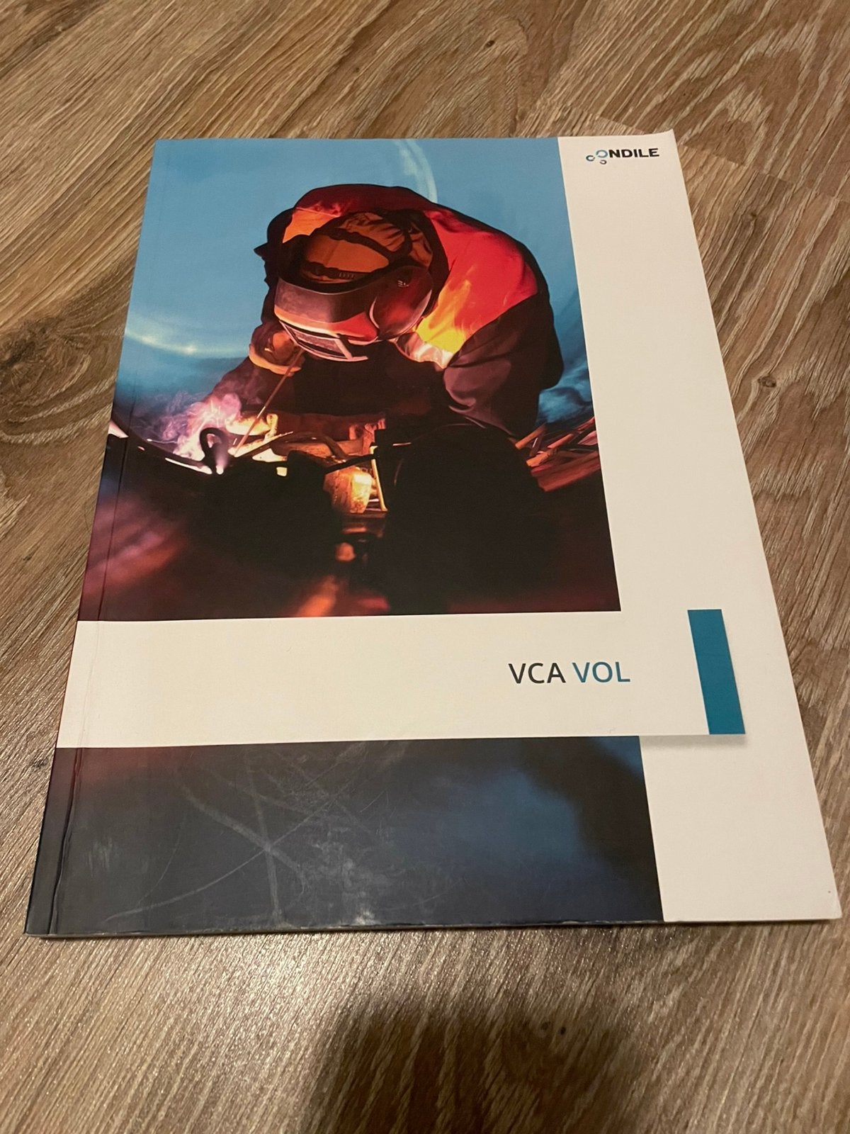 Schoolboeken MBO niveau 4 manager transport en logistiek, Ophalen of Verzenden, Nieuw, Overige niveaus