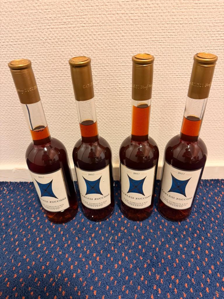 Carlesi Zucconi Vinsanto, Ophalen, Nieuw, Italië, Rode wijn