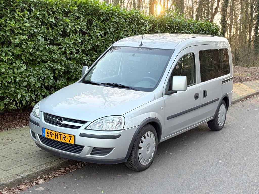 Opel Combo 1.4 Tour 2009 Grijs, Auto's, Voorwielaandrijving, 49 €/maand, Origineel Nederlands, Bedrijf