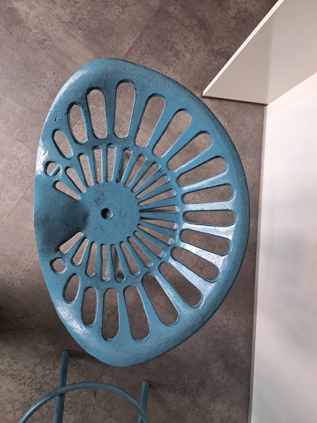 Set van 3 blauwe industriële barkrukken, verstelbaar, In hoogte verstelbaar, Ophalen of Verzenden, Zo goed als nieuw, 90 cm of meer