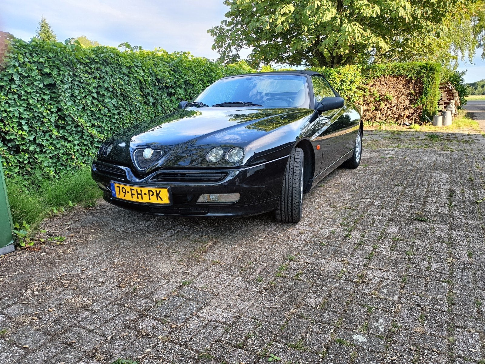 Alfa Romeo Spider 2.0 Twin Spark 16V 2000 Zwart, Auto's, Alfa Romeo, Voorwielaandrijving, 1345 kg, Cabriolet, Spider