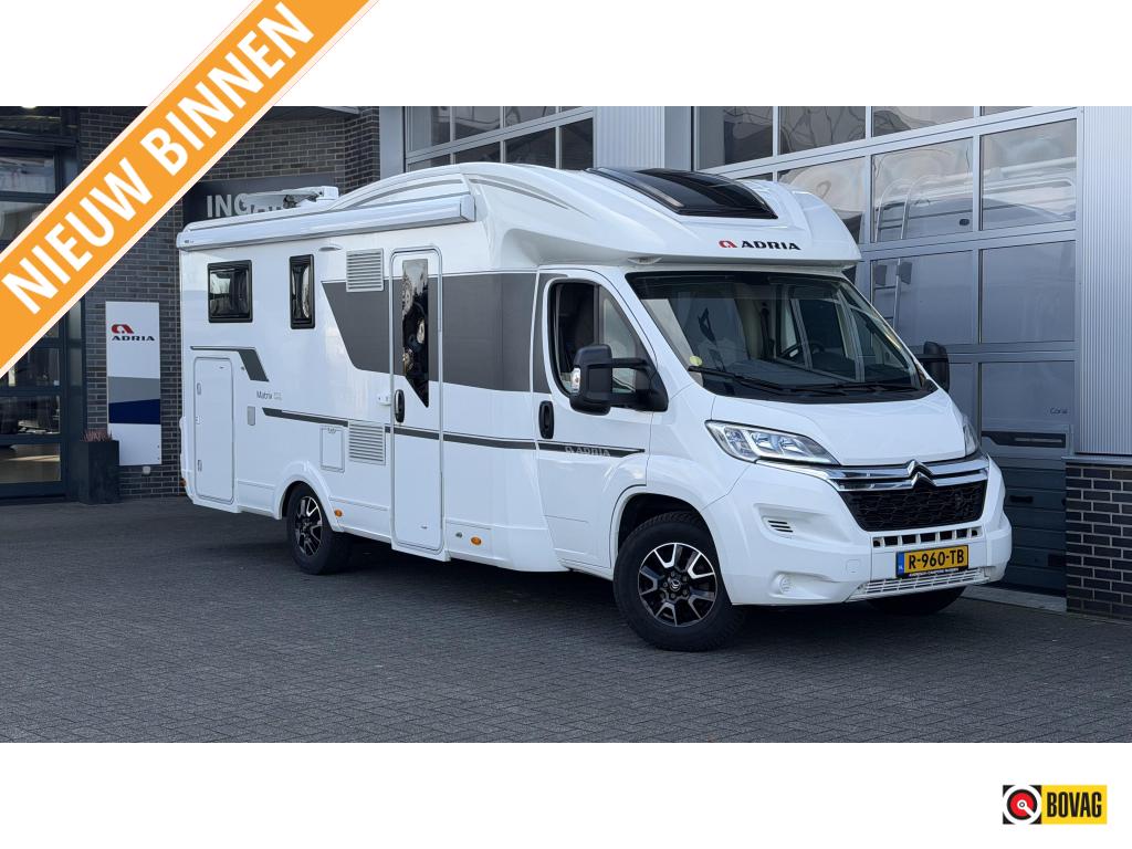 Adria Matrix Axess 670 SL, Caravans en Kamperen, Campers, 7 tot 8 meter, Adria, Tot en met 4, Handgeschakeld