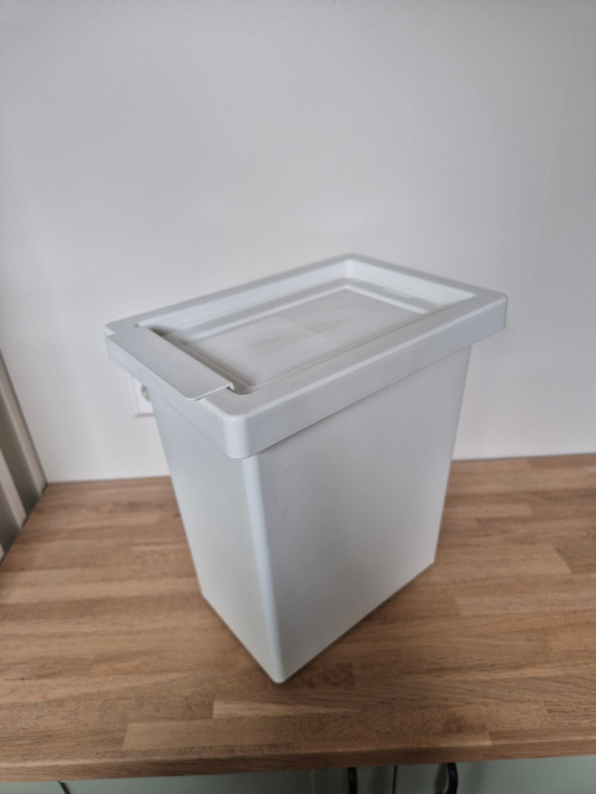 klein ikea prullenbakje, Huis en Inrichting, Ophalen, Kunststof, Gebruikt, Minder dan 10 liter