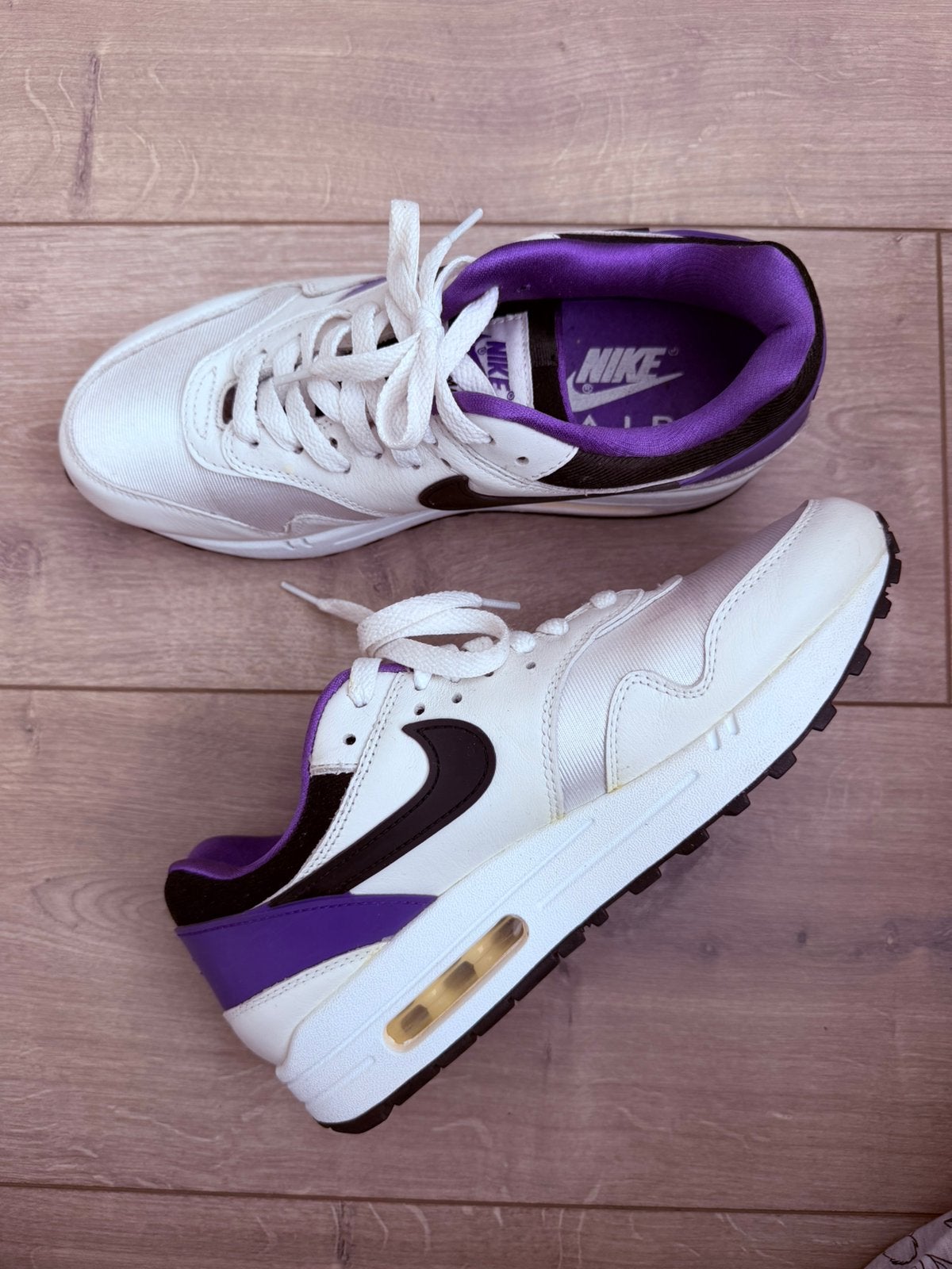 Nike Air Max 1 DNA CH.1 Pack "Purple Punch", Overige kleuren, Ophalen of Verzenden, Sneakers of Gympen, Zo goed als nieuw