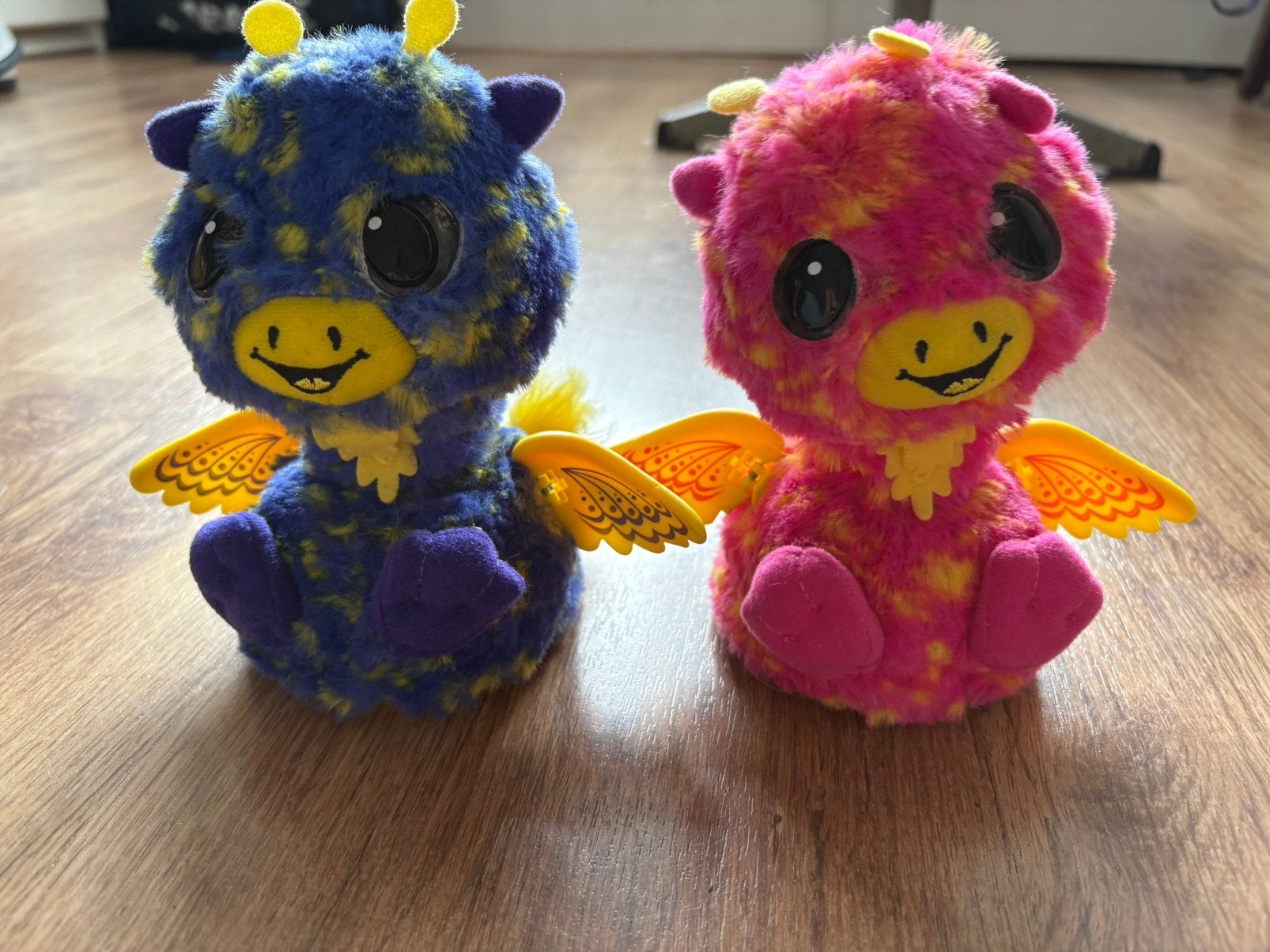 Hatchimals giraven blauw en roze, Ophalen of Verzenden, Zo goed als nieuw, Overige typen