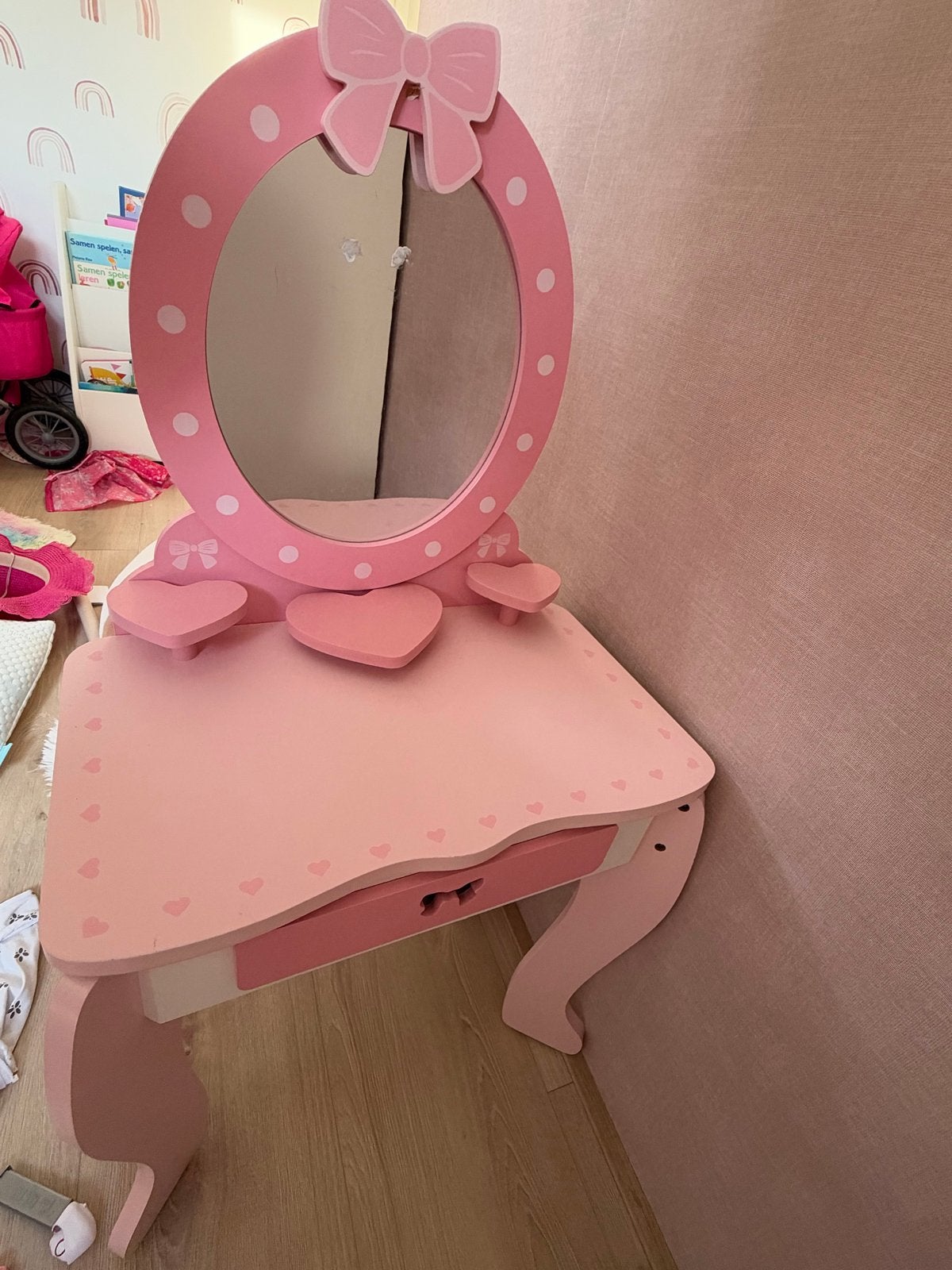 Roze make-up tafel voor meisjes met spiegel en lade, Ophalen, Gebruikt, Tafel(s)