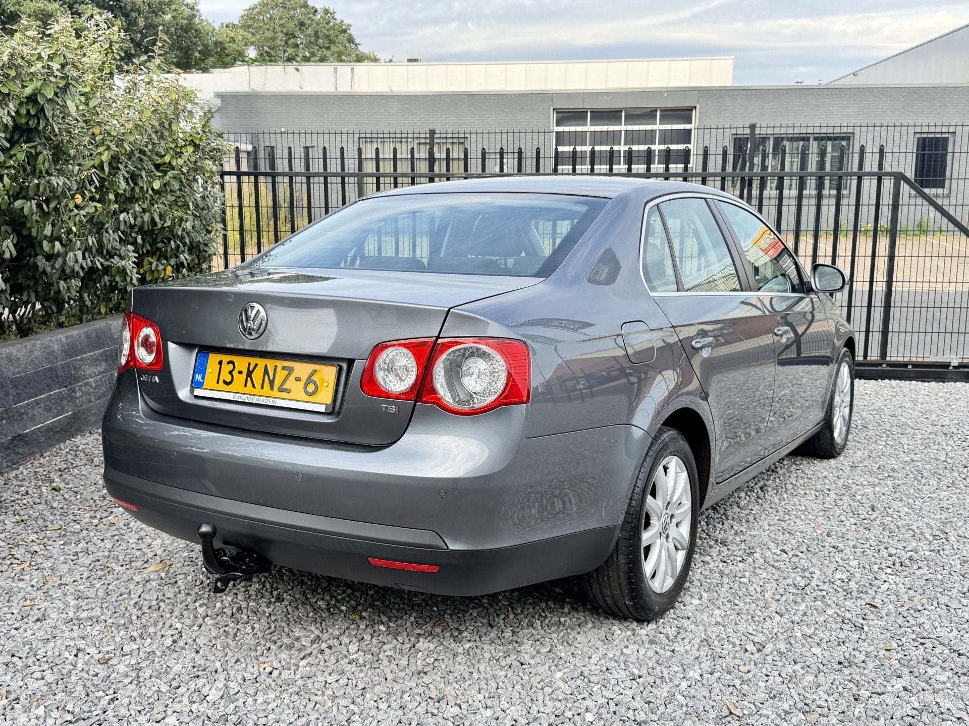 Volkswagen Jetta 1.4 TSI Comfortline Clima|Cruis|Nav Grijs, Voorwielaandrijving, Stof, Gebruikt, 680 kg
