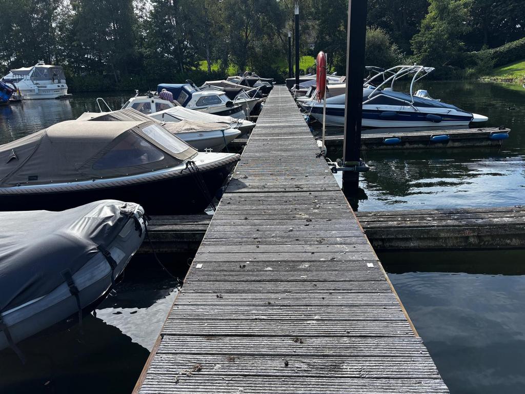 Drijvende steiger met vingerpieren, Watersport en Boten, Accessoires en Onderhoud, Ophalen of Verzenden, Gebruikt, Overige typen