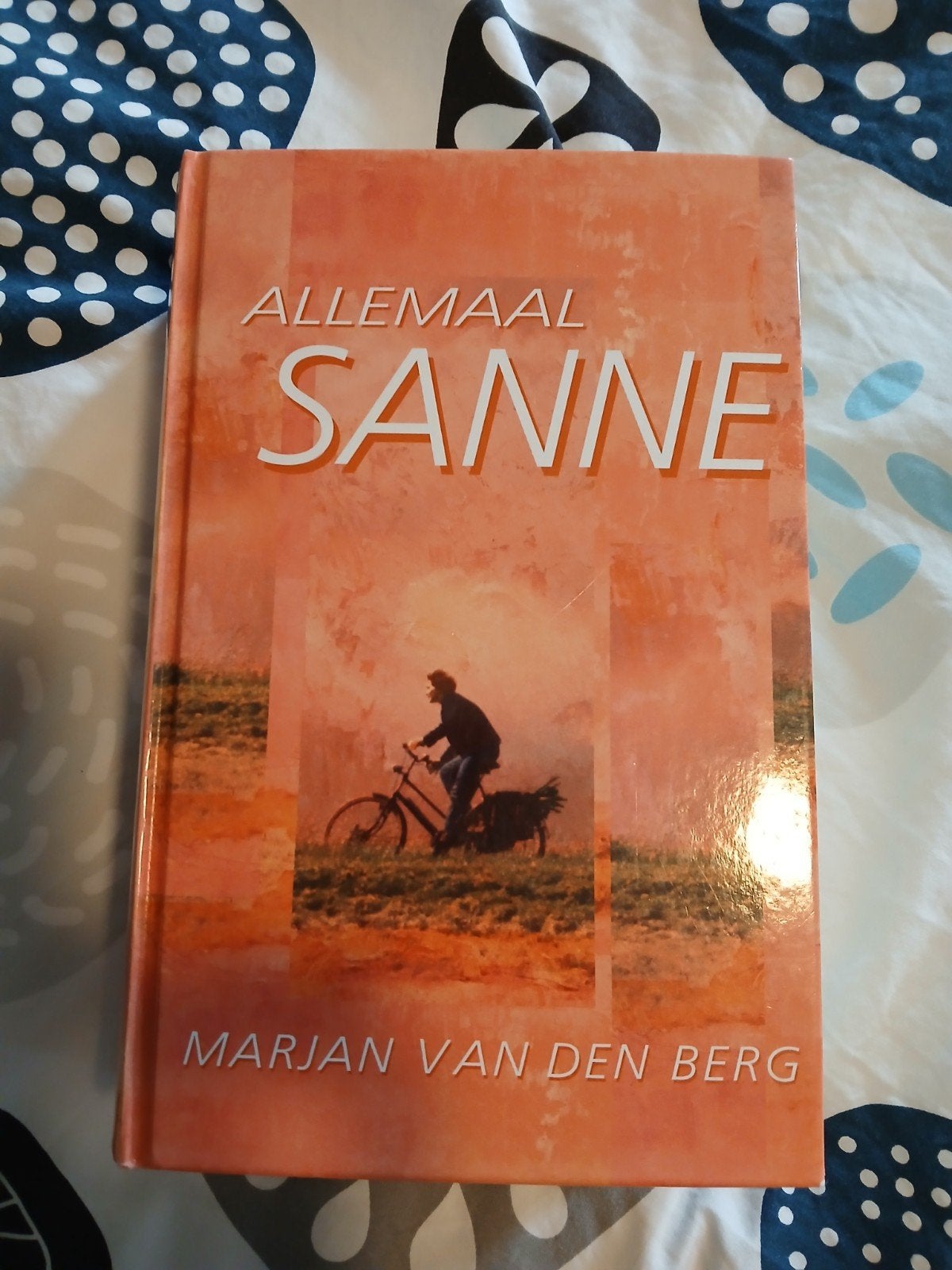 M. van den Berg - Allemaal Sanne, Ophalen of Verzenden, Gelezen, M. van den Berg