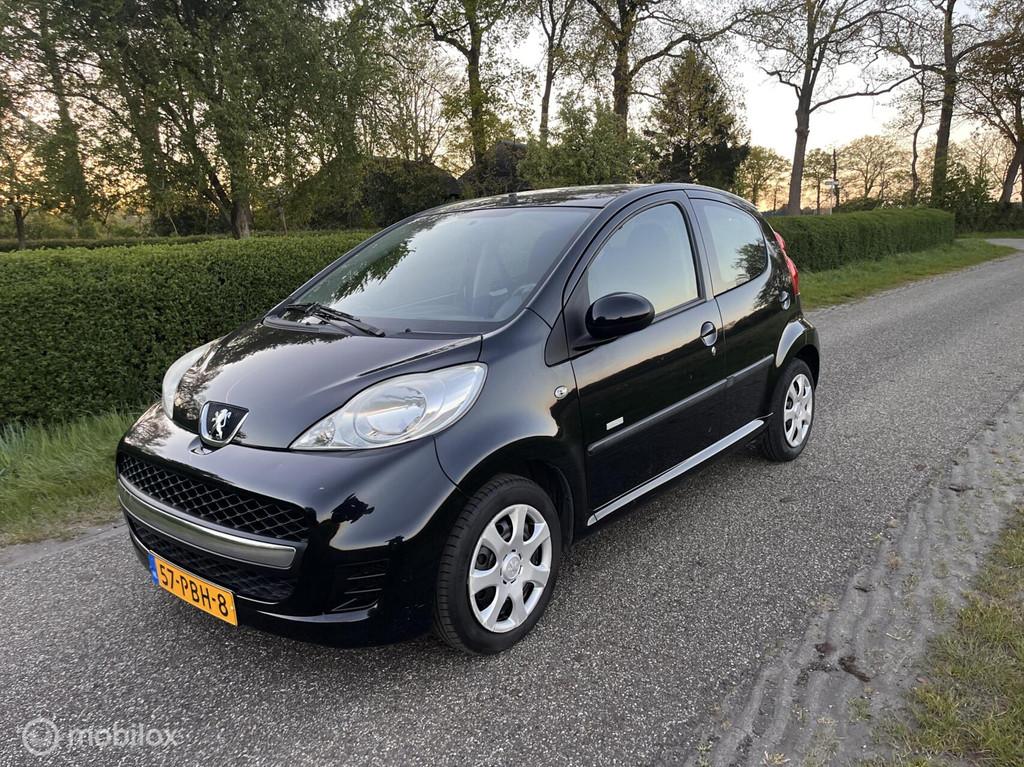 Peugeot 107 1.0-12V Millesim 200 AIRCO | ELK RAMEN | 5-DEURS, Voorwielaandrijving, Euro 5, Gebruikt, 4 stoelen