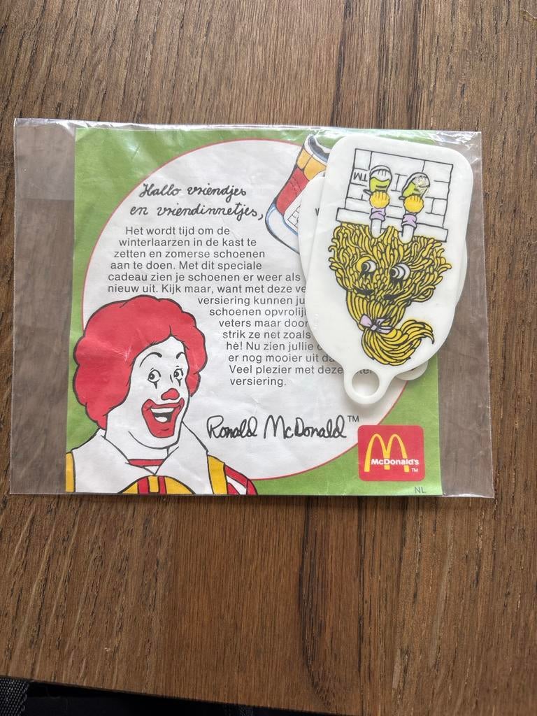 McDonald's Promotiemateriaal Jaren '90 - Schoenveters, Ophalen of Verzenden, Nieuw, Gebruiksvoorwerp
