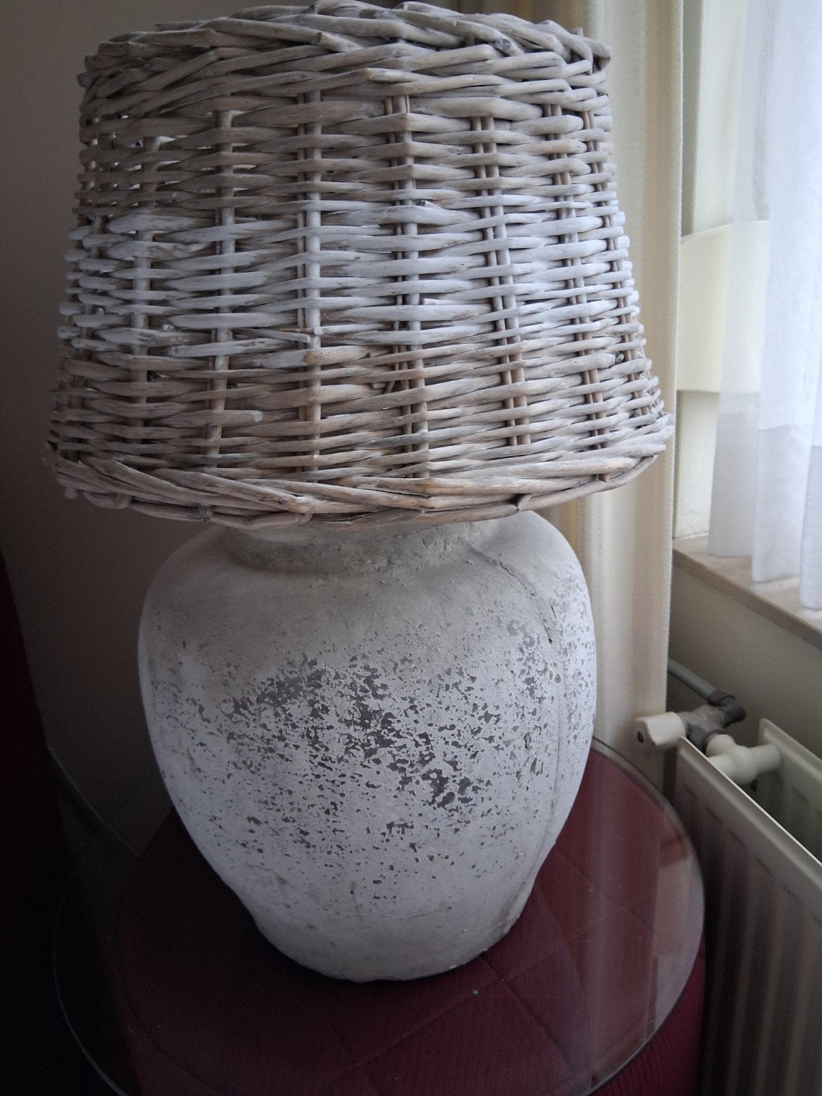 2x Tafellamp met betonnen look voet en rieten kap, Ophalen, Gebruikt, Met kap, Schemerlamp