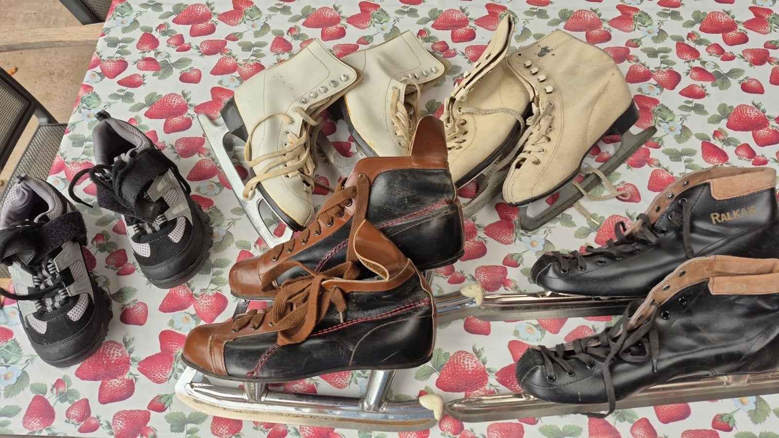 Diverse schaatsen en fietsschoenen bijna gratis, Ophalen of Verzenden, Gebruikt, Noren, Viking