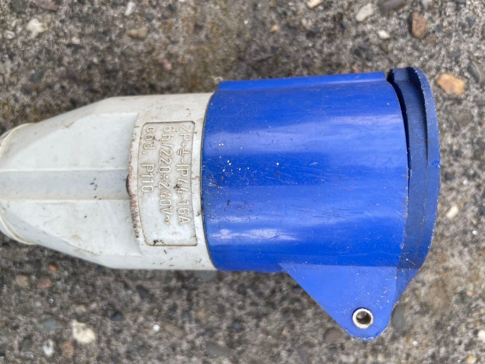 Verlengkabel met CEE stekker 220-240V 16A, Doe-het-zelf en Verbouw, Elektra en Kabels, Ophalen, Gebruikt, Overige merken, Kabel of Snoer