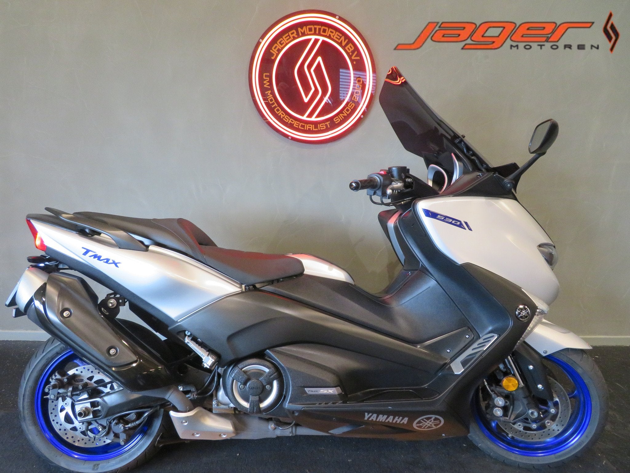 Yamaha T MAX 530 SX PERFECT! HISTORIE TMAX (bj 2017), Motoren, Motoren | Yamaha, Bedrijf, Scooter